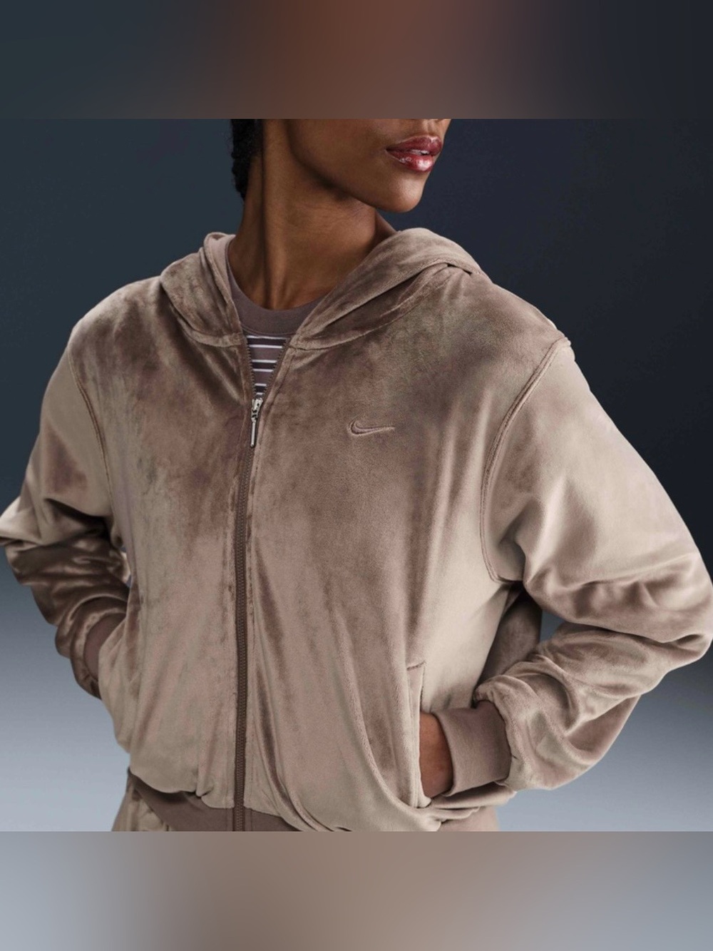Bundle Nike Chill Knit Women's Velour Full-Zip Hoodie & Velour Trousers Size M - Picture 13 of 16